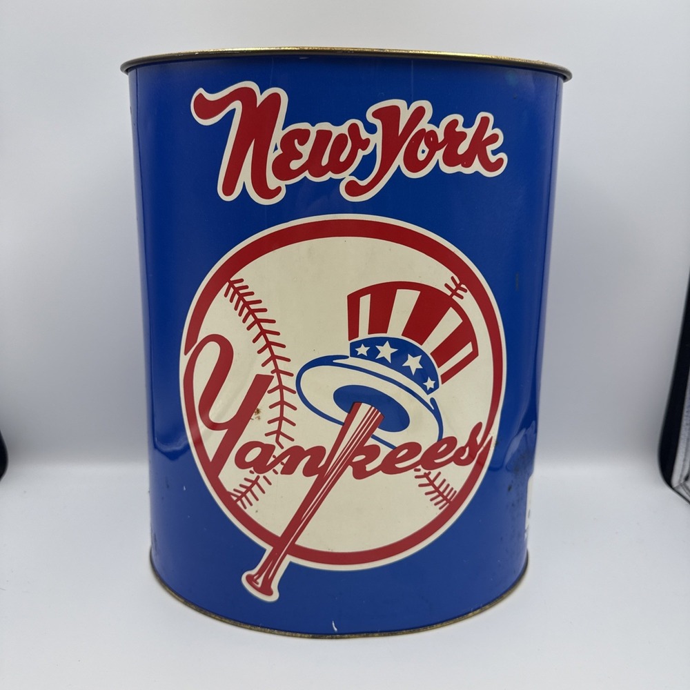 Vintage New York Yankees MLB Baseball Metal Trash Waste Can 12.5" 1968 RARE